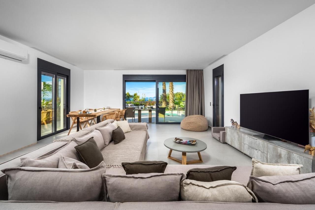 Penelope Beachfront Villa Kremastí المظهر الخارجي الصورة