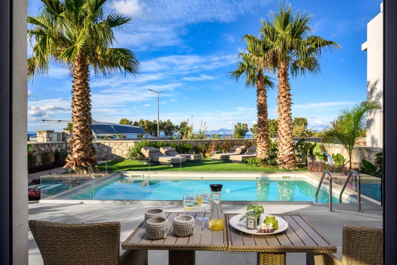 Penelope Beachfront Villa Kremastí المظهر الخارجي الصورة