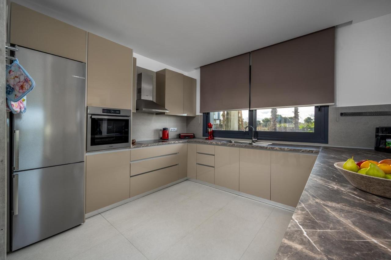 Penelope Beachfront Villa Kremastí المظهر الخارجي الصورة