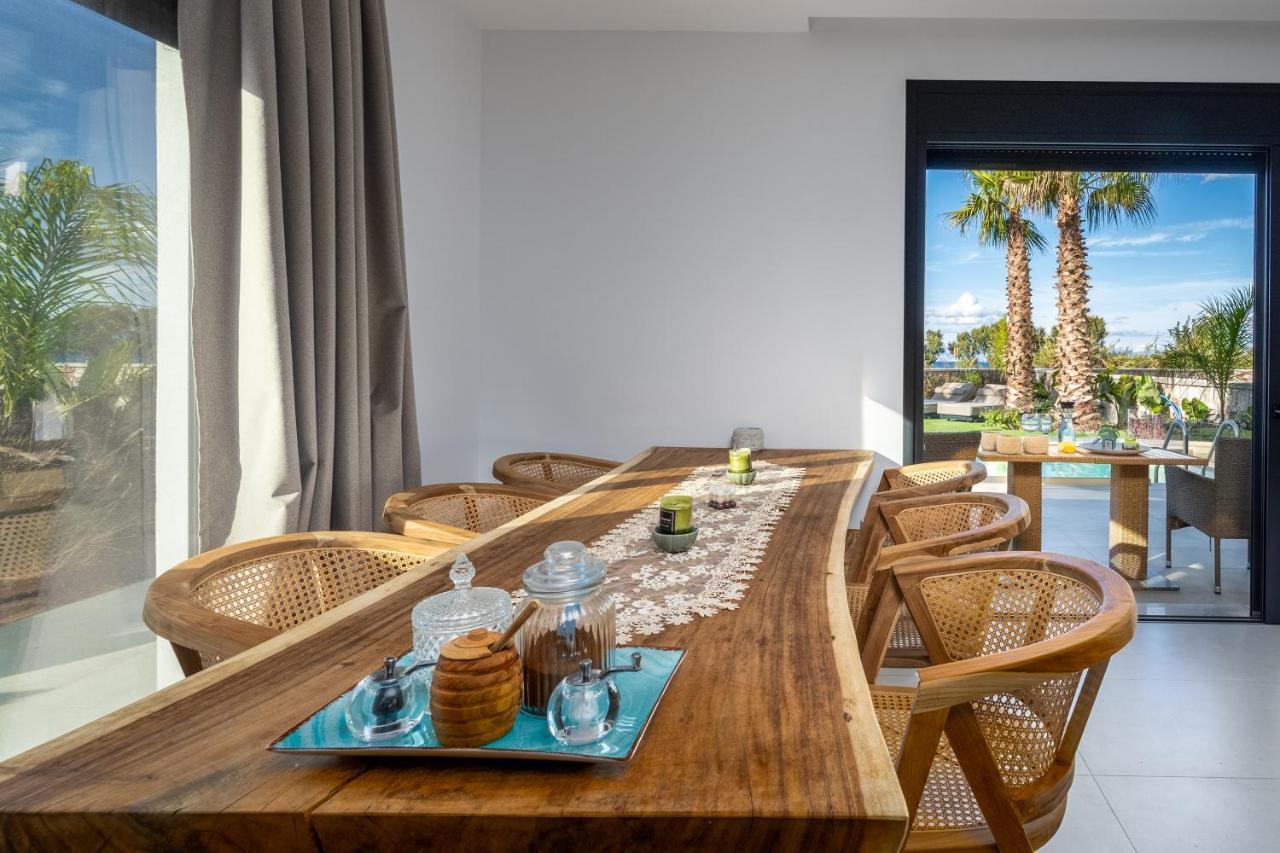 Penelope Beachfront Villa Kremastí المظهر الخارجي الصورة