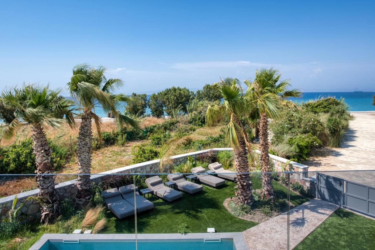 Penelope Beachfront Villa Kremastí المظهر الخارجي الصورة